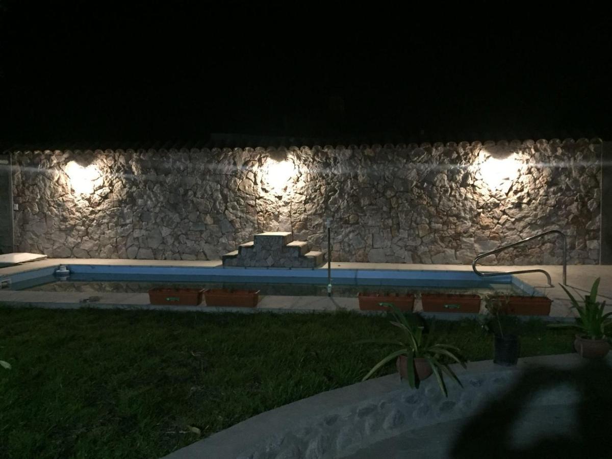 Hostal Candelaria Cafayate Exterior photo